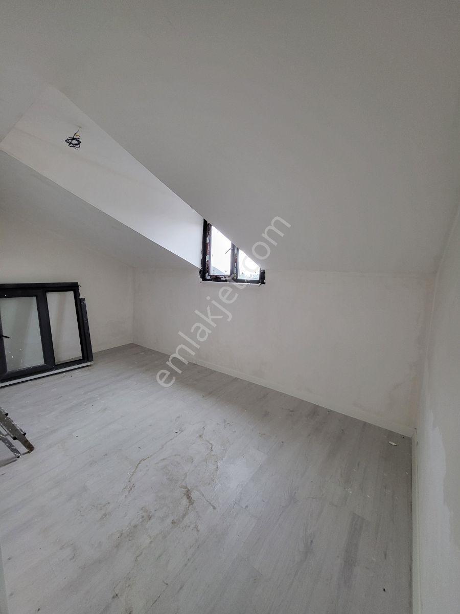 Arnavutköy Merkezde Metroya Yakın Satılık 4+1 Dubleks — fotoğraf 15
