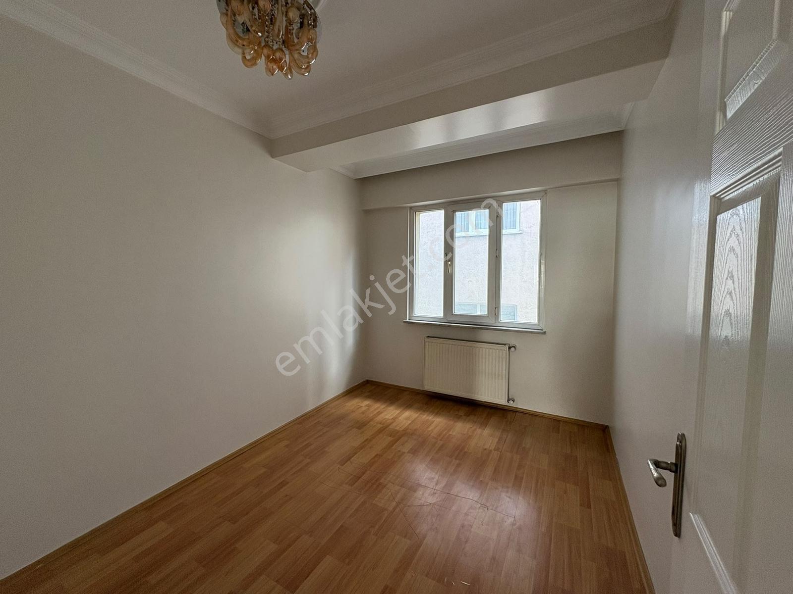 Bülent Yılmaz'dan Satılık Gazi Mah. 2+1 Balkonlu Ara Kat Daire — fotoğraf 20
