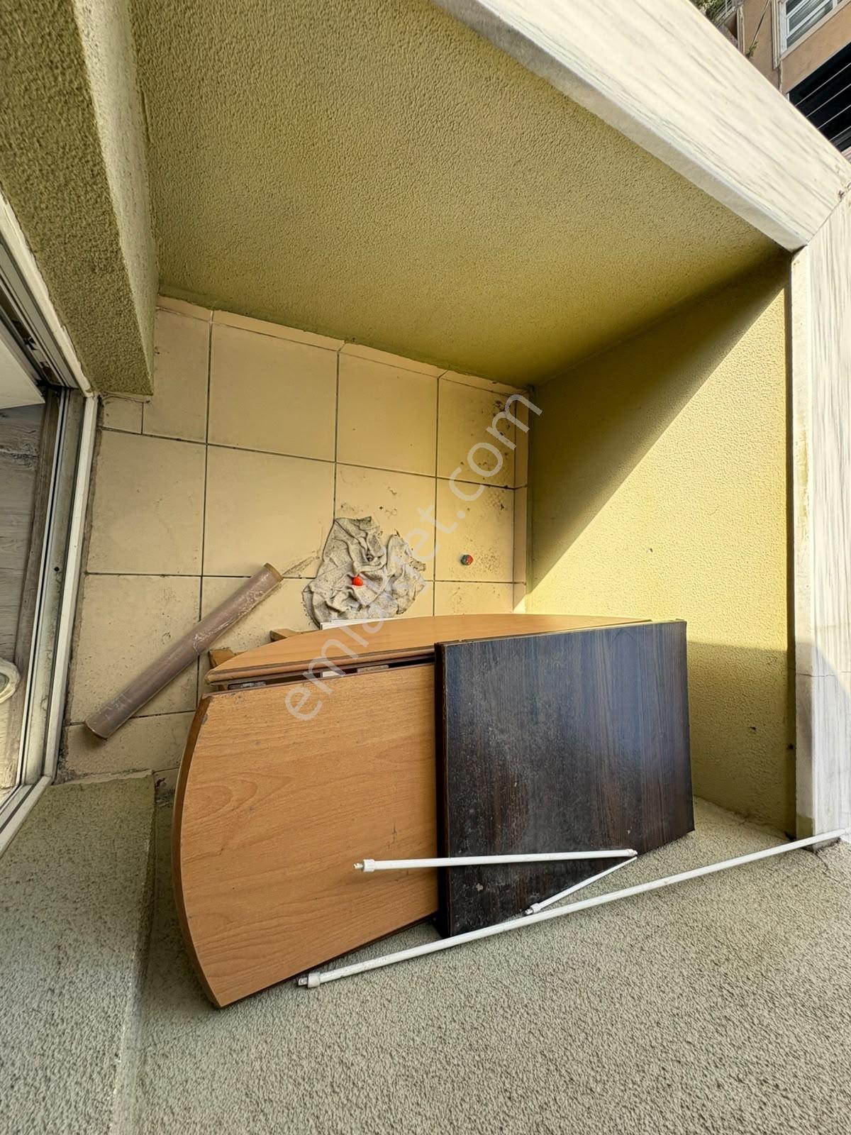 Bülent Yılmaz'dan Satılık Gazi Mah. 2+1 Balkonlu Ara Kat Daire — fotoğraf 31