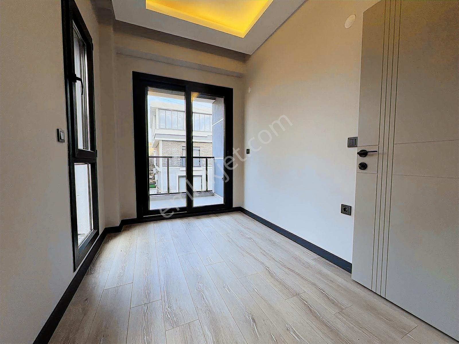 Berk Emlak'tan Mithatpaşa Mh. Satılık 5+1 Tripleks Sıfır Villa — fotoğraf 16