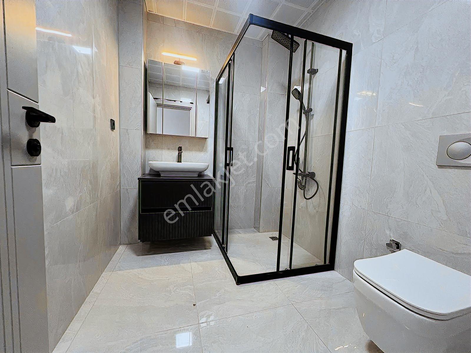 Berk Emlak'tan Mithatpaşa Mh. Satılık 5+1 Tripleks Sıfır Villa — fotoğraf 29