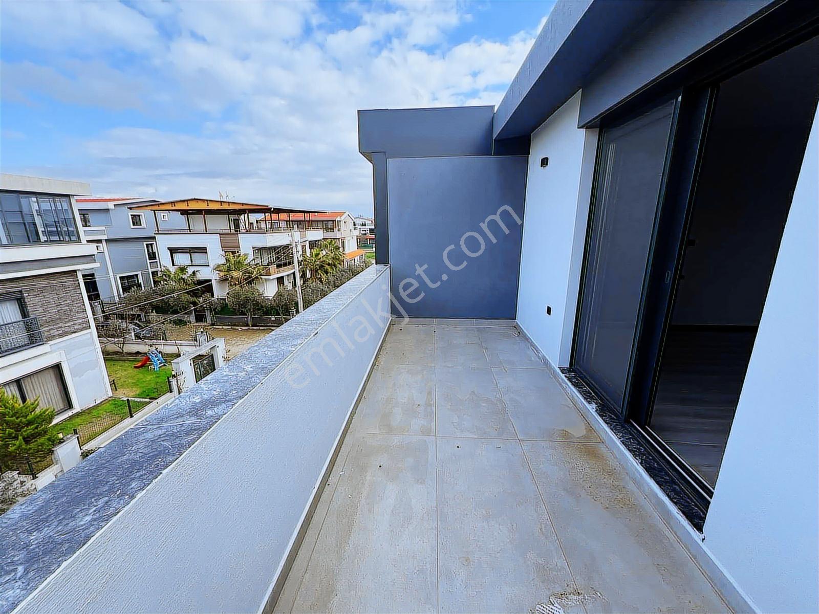 Berk Emlak'tan Mithatpaşa Mh. Satılık 5+1 Tripleks Sıfır Villa — fotoğraf 31
