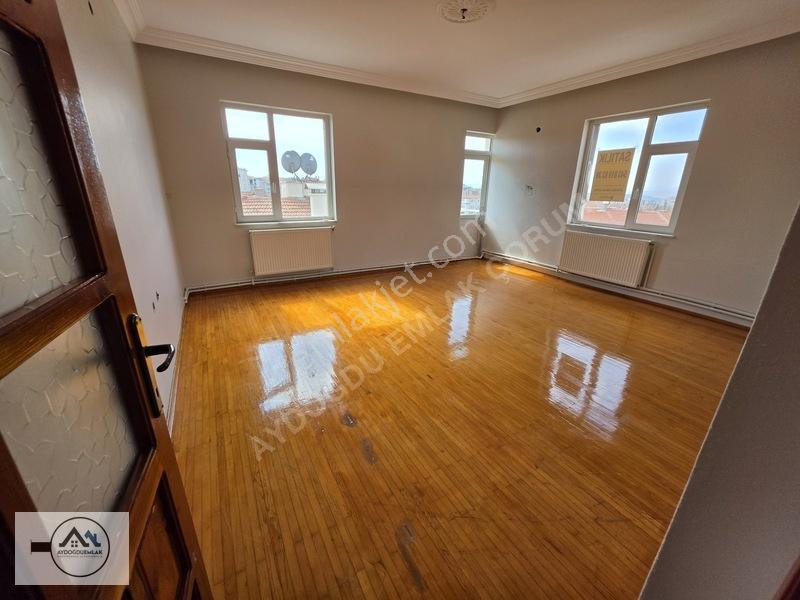 Aydoğdu'dan Kakaç Okulu 4+1 2kat Asansörlü,kilerli,güney Cepeli. — fotoğraf 9