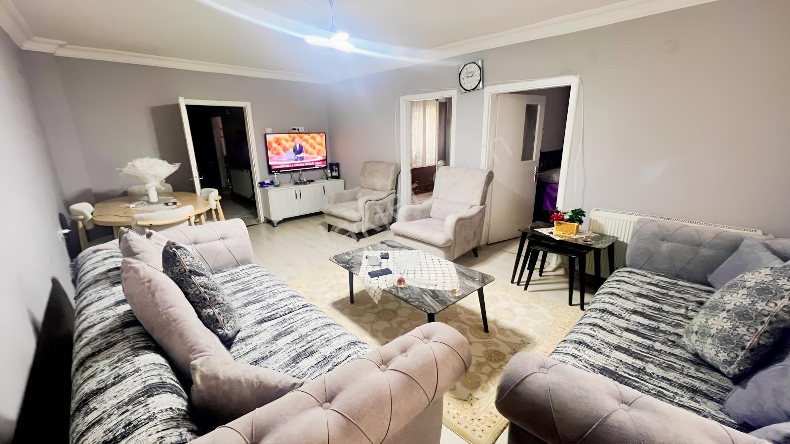 Etimesgut İstasyon Caddesinde 3+1 Satılık Daire — fotoğraf 5