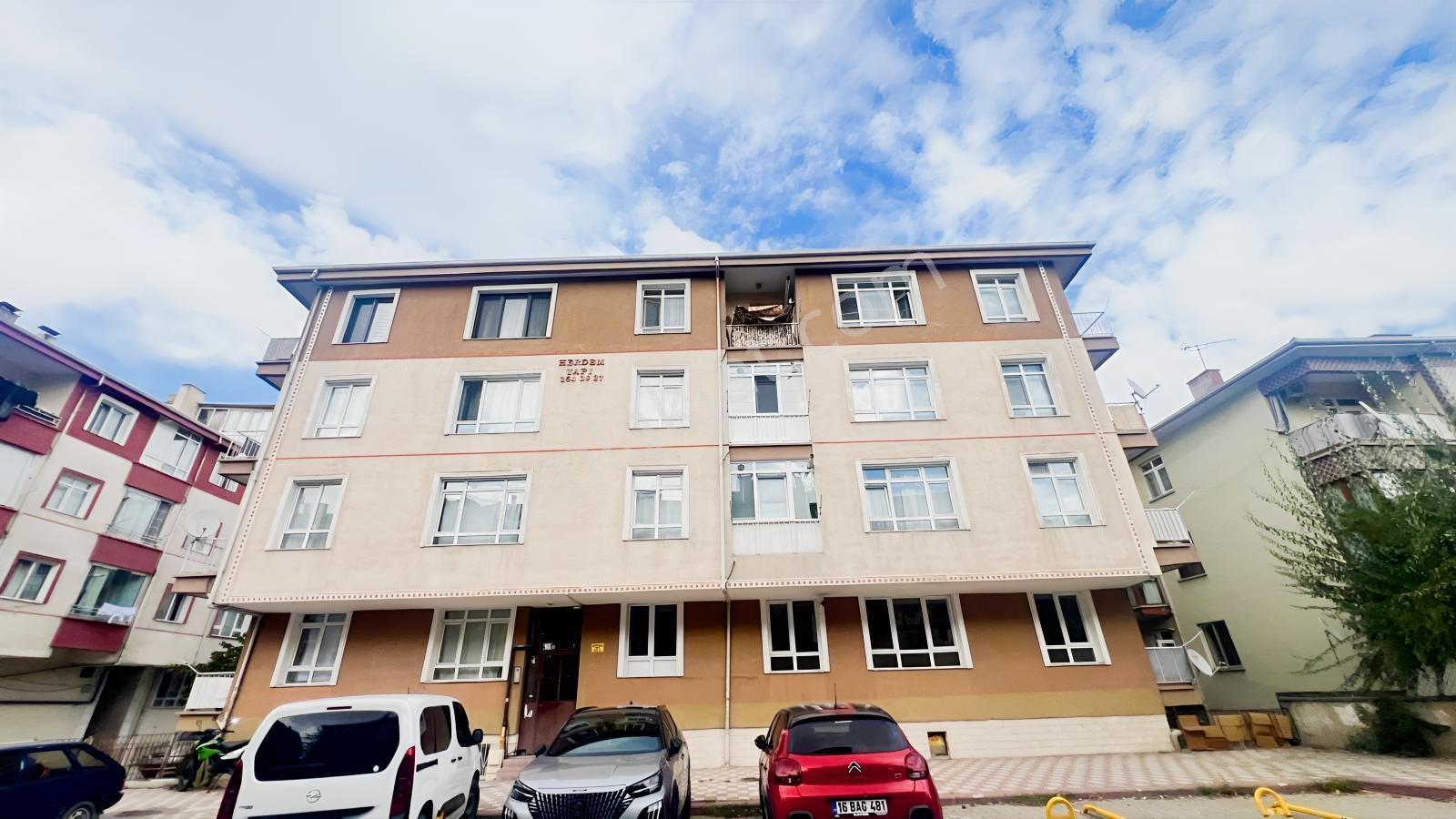 Etimesgut İstasyon Caddesinde 3+1 Satılık Daire — fotoğraf 28