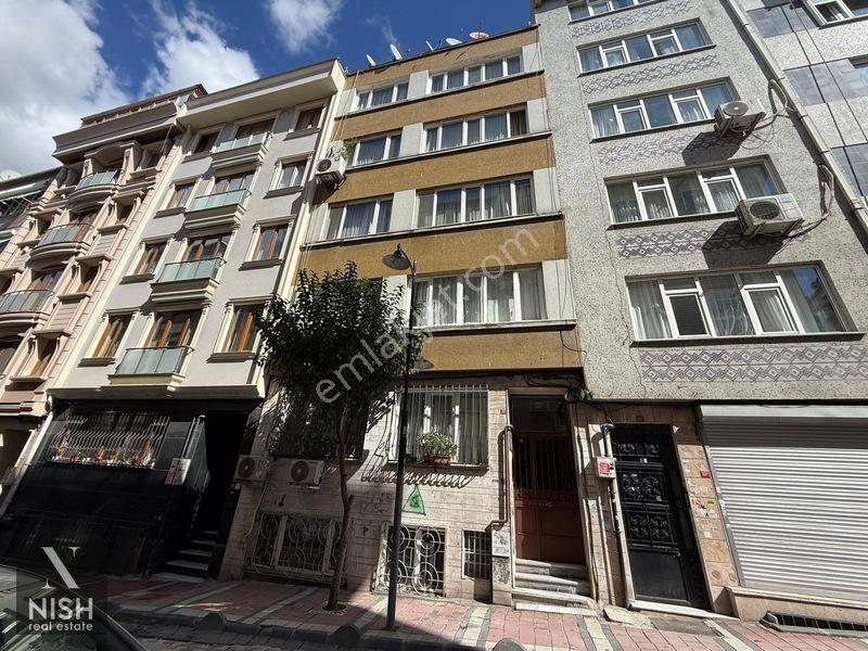 Şişli Duatepe Mh Şahap Sokak Metroya Yakın Satılık 3+1 Daire
