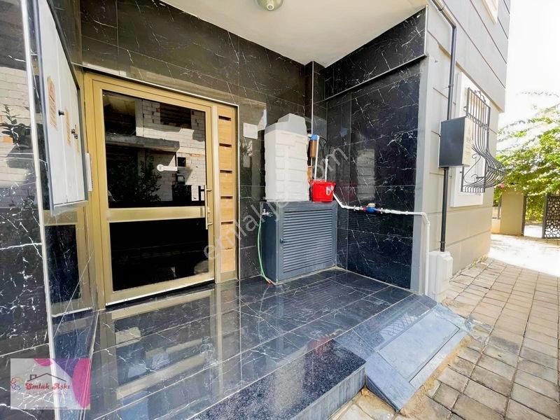 Tranvay Dibinde Doğalgazlı Arakat Harika Daire — fotoğraf 28