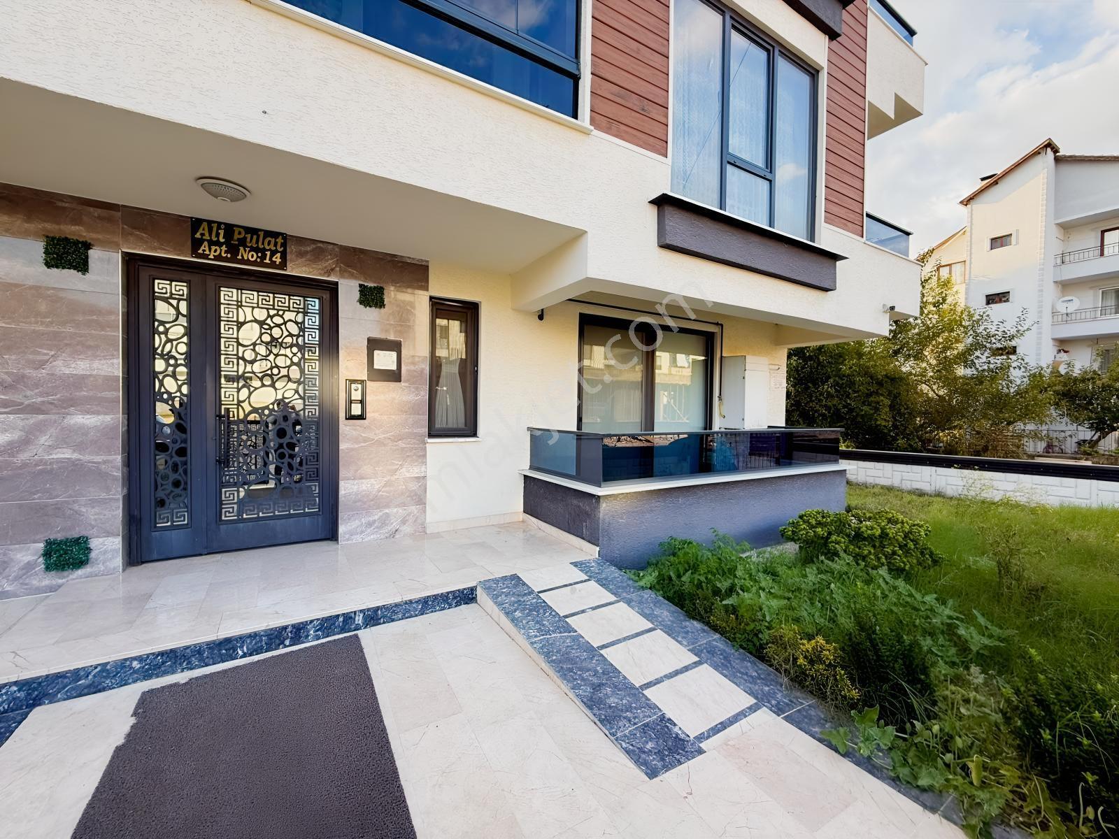 Çiftlikköy'de Yeni Bina Modern Konseptte Full Eşyalı 1+1 Daire — fotoğraf 13