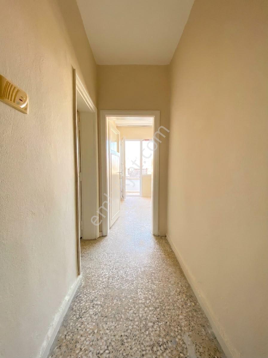 Remax Palm'den Geniş , Bağımsız Mutfaklı Satılık 2+1 Daire — fotoğraf 11