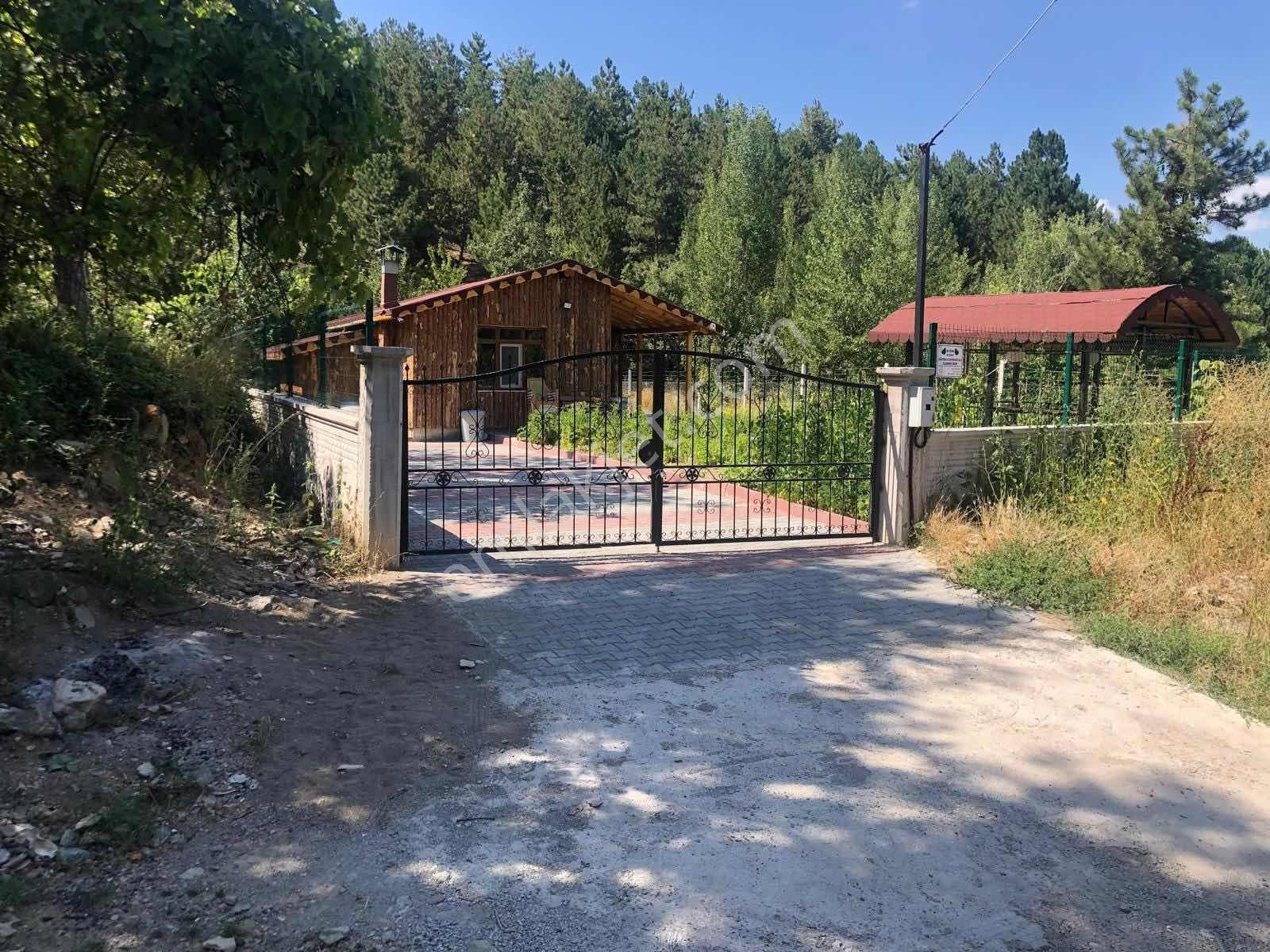 Re/max Fırtınadan Eldivanda 850 M² Arsalı Müstakil Ev — fotoğraf 5