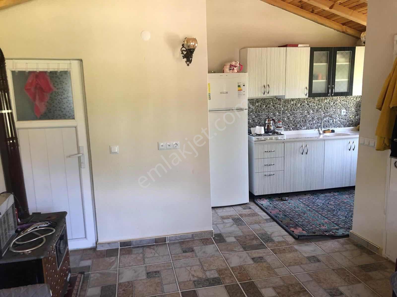 Re/max Fırtınadan Eldivanda 850 M² Arsalı Müstakil Ev — fotoğraf 22