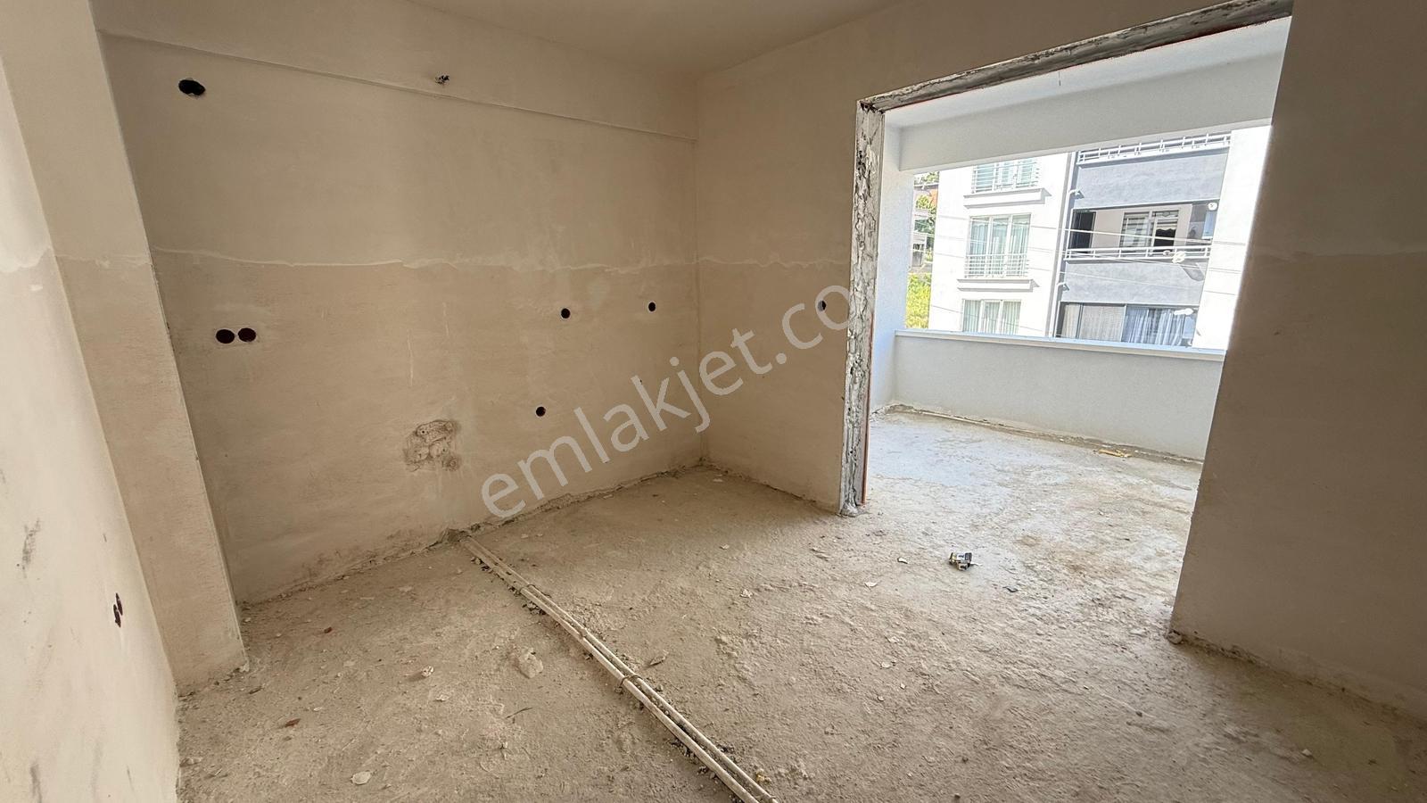 Tekkeköyde Geniş Ferah Yerden Isıtma 3+1 Sıfır Daire — fotoğraf 2