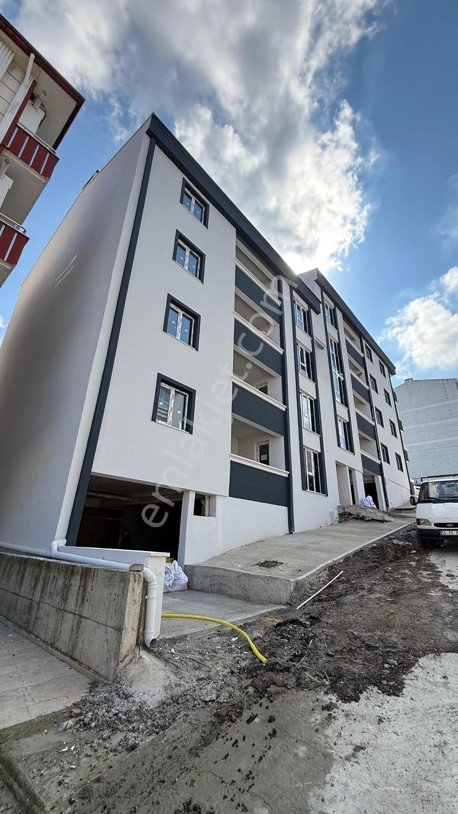 Tekkeköyde Geniş Ferah Yerden Isıtma 3+1 Sıfır Daire — fotoğraf 32