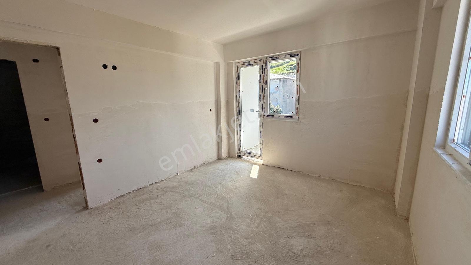 Tekkeköyde Geniş Ferah Yerden Isıtma 3+1 Sıfır Daire — fotoğraf 34