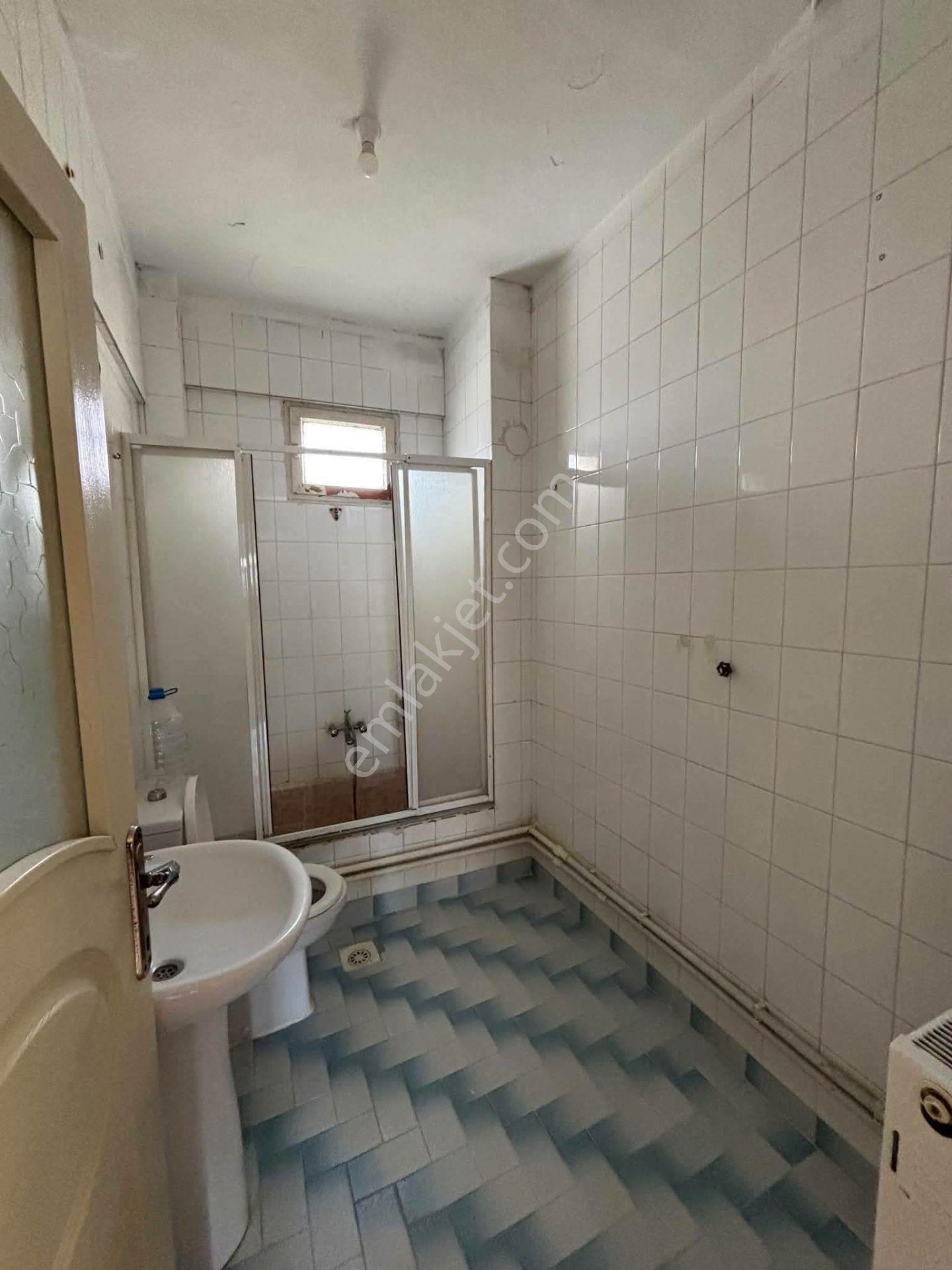 Samsun İlkadım Selahiye Mahallesi'Nde 2.Kat 2+1 Satılık Daire