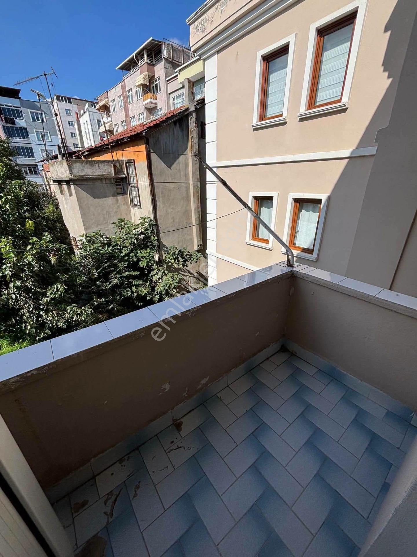 Samsun İlkadım Selahiye Mahallesi'nde 2.kat 2+1 Satılık Daire — fotoğraf 13