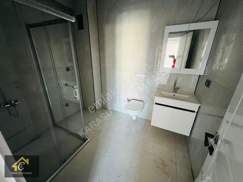 Karasu Çiğdem Emlaktan...merkezde Sıfır 2+1 Daire 3.kat — fotoğraf 18