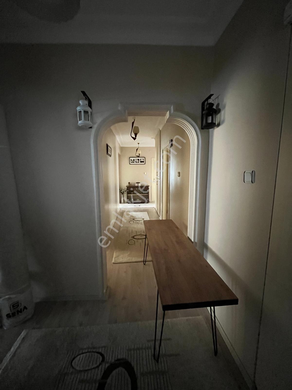 Çankaya Emlaktan Sefa Sitesinde Satılık 3+1 Daire — fotoğraf 2
