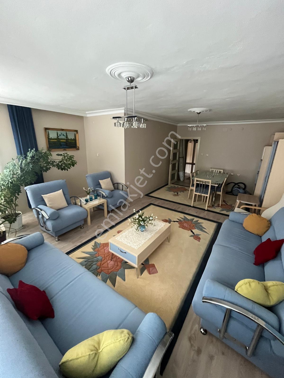 Çankaya Emlaktan Sefa Sitesinde Satılık 3+1 Daire — fotoğraf 5