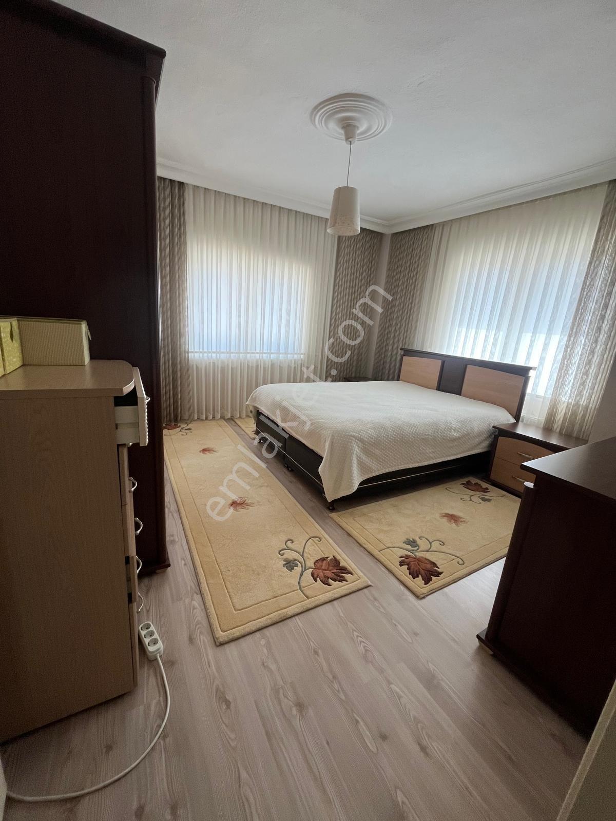 Çankaya Emlaktan Sefa Sitesinde Satılık 3+1 Daire — fotoğraf 11