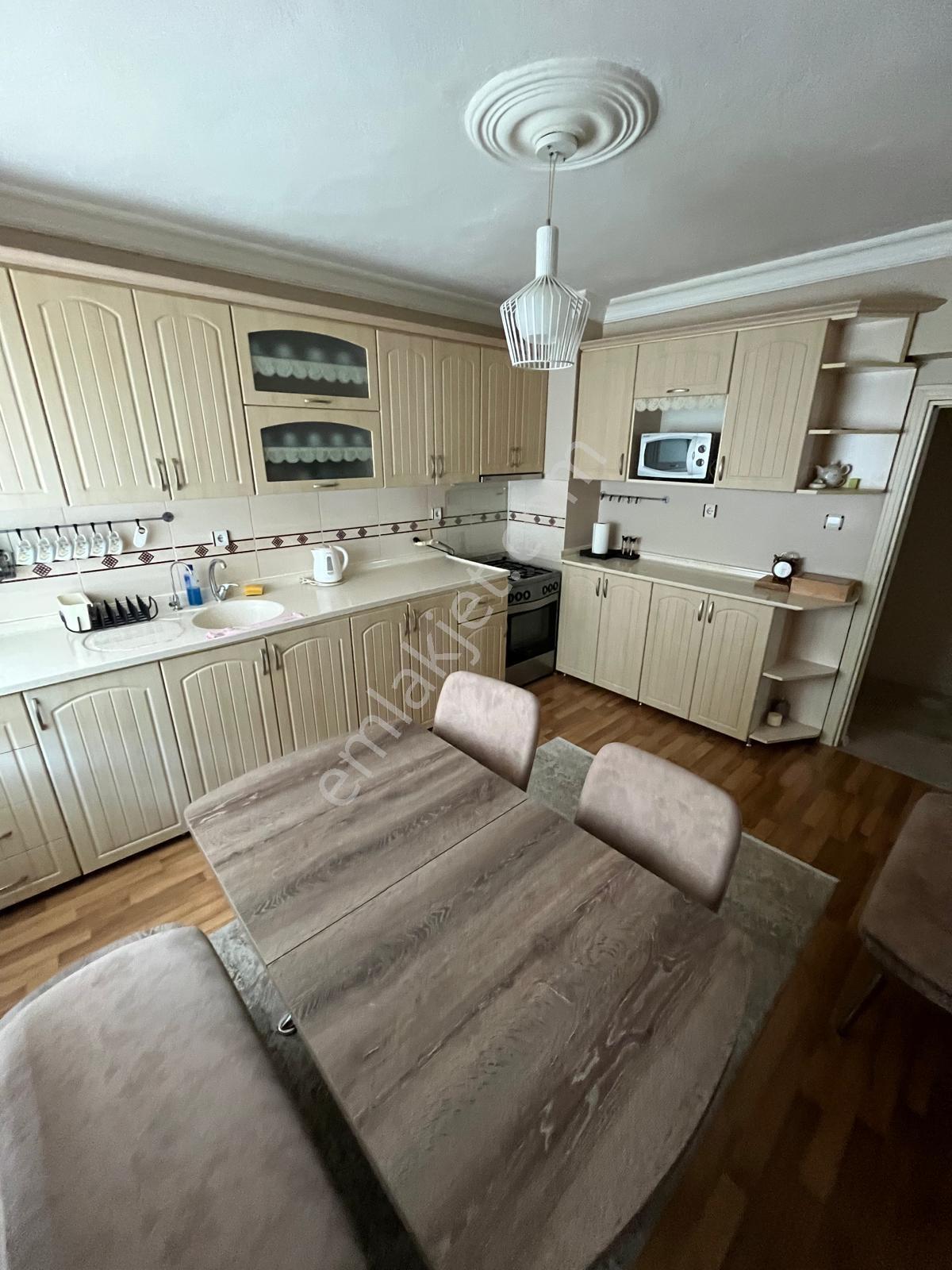 Çankaya Emlaktan Sefa Sitesinde Satılık 3+1 Daire — fotoğraf 22