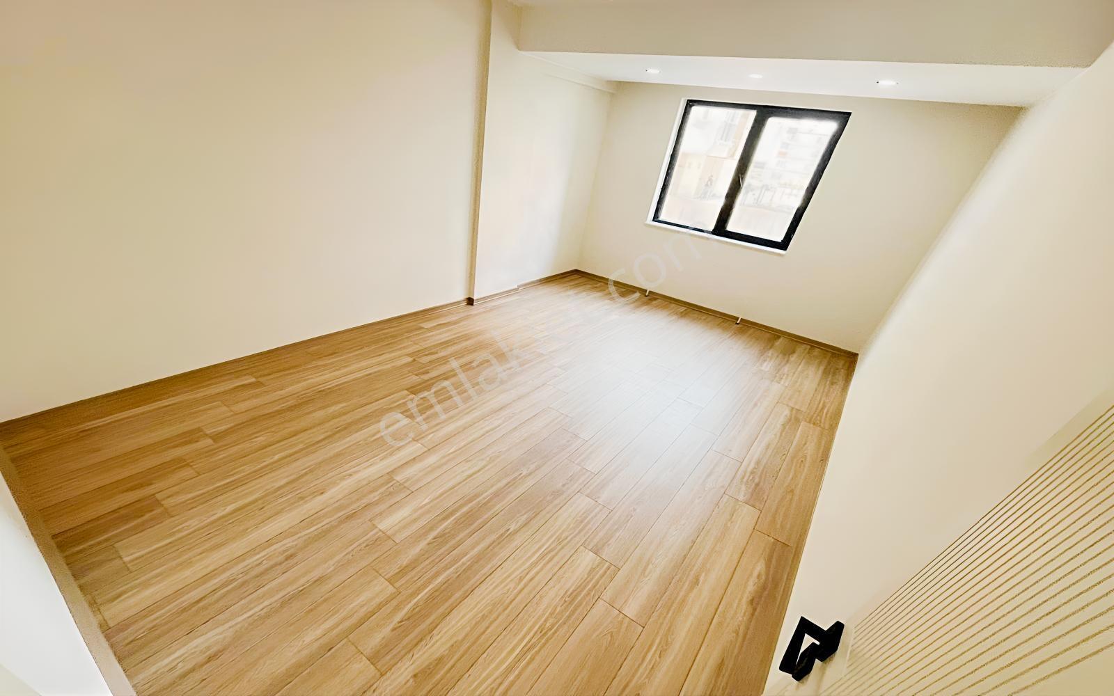 Yenikent Emlak'tan 3+1 Giyinme Odalı Cam Balkonlu Masrafsız — fotoğraf 20