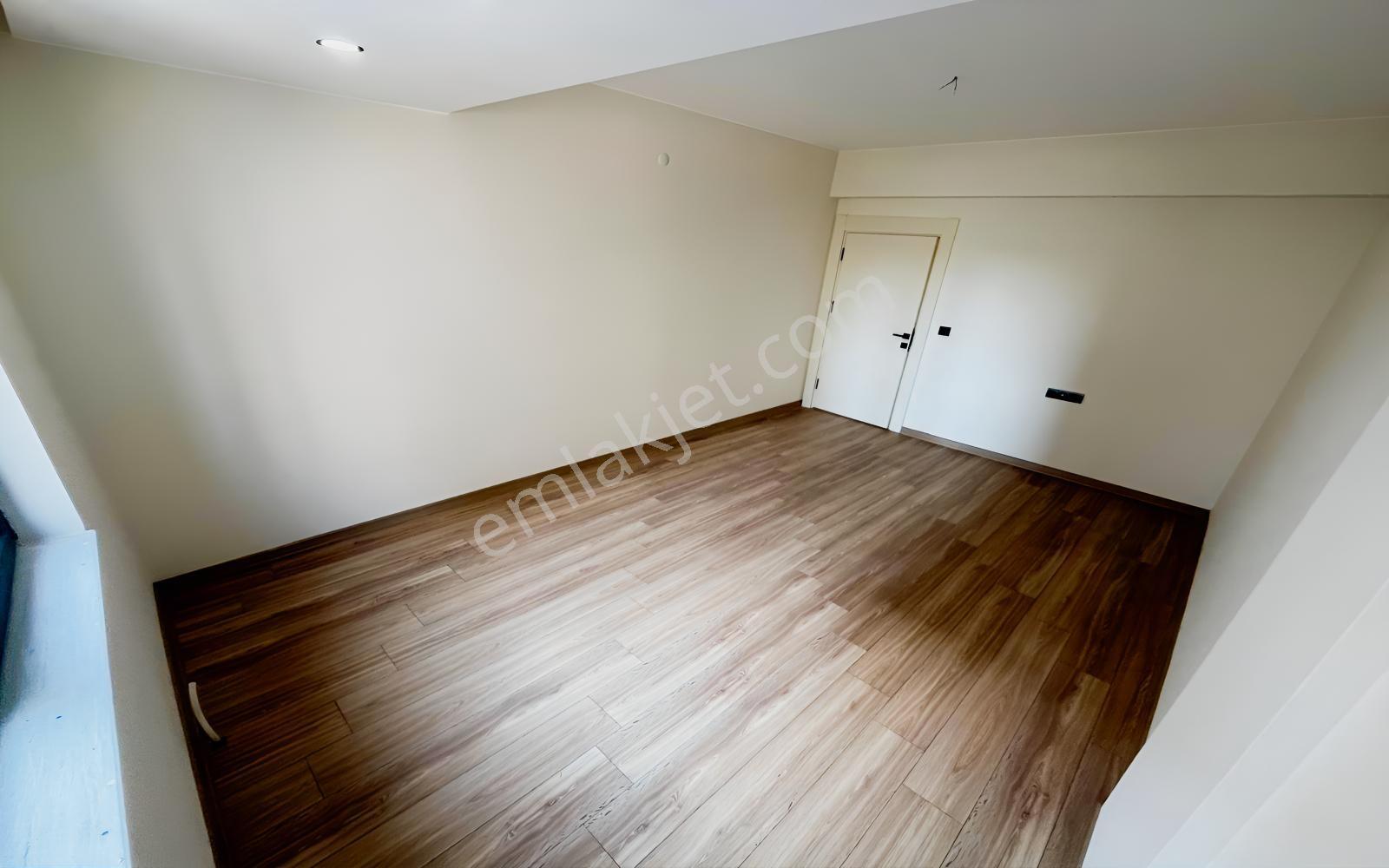 Yenikent Emlak'tan 3+1 Giyinme Odalı Cam Balkonlu Masrafsız — fotoğraf 27