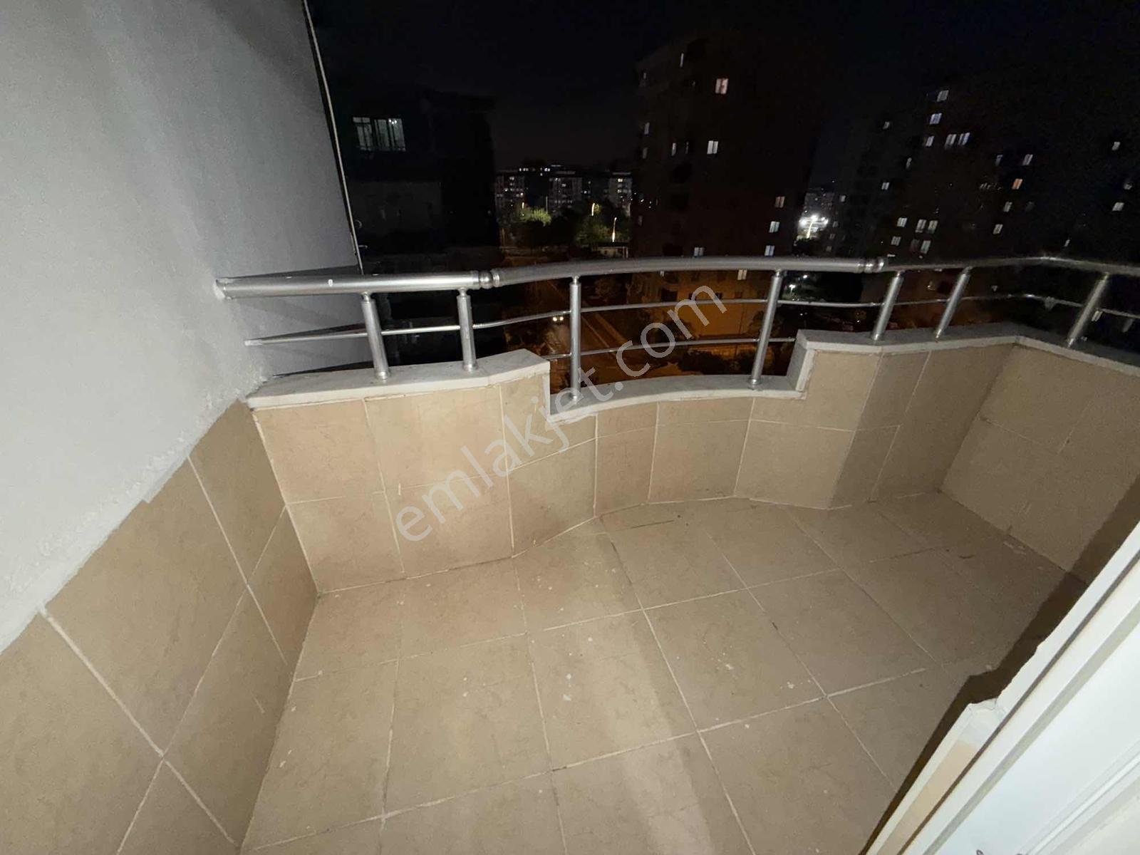 Emlak Diyarından Kütüphane Yanında 3+1 Ara Kat Satılık Daire — fotoğraf 34