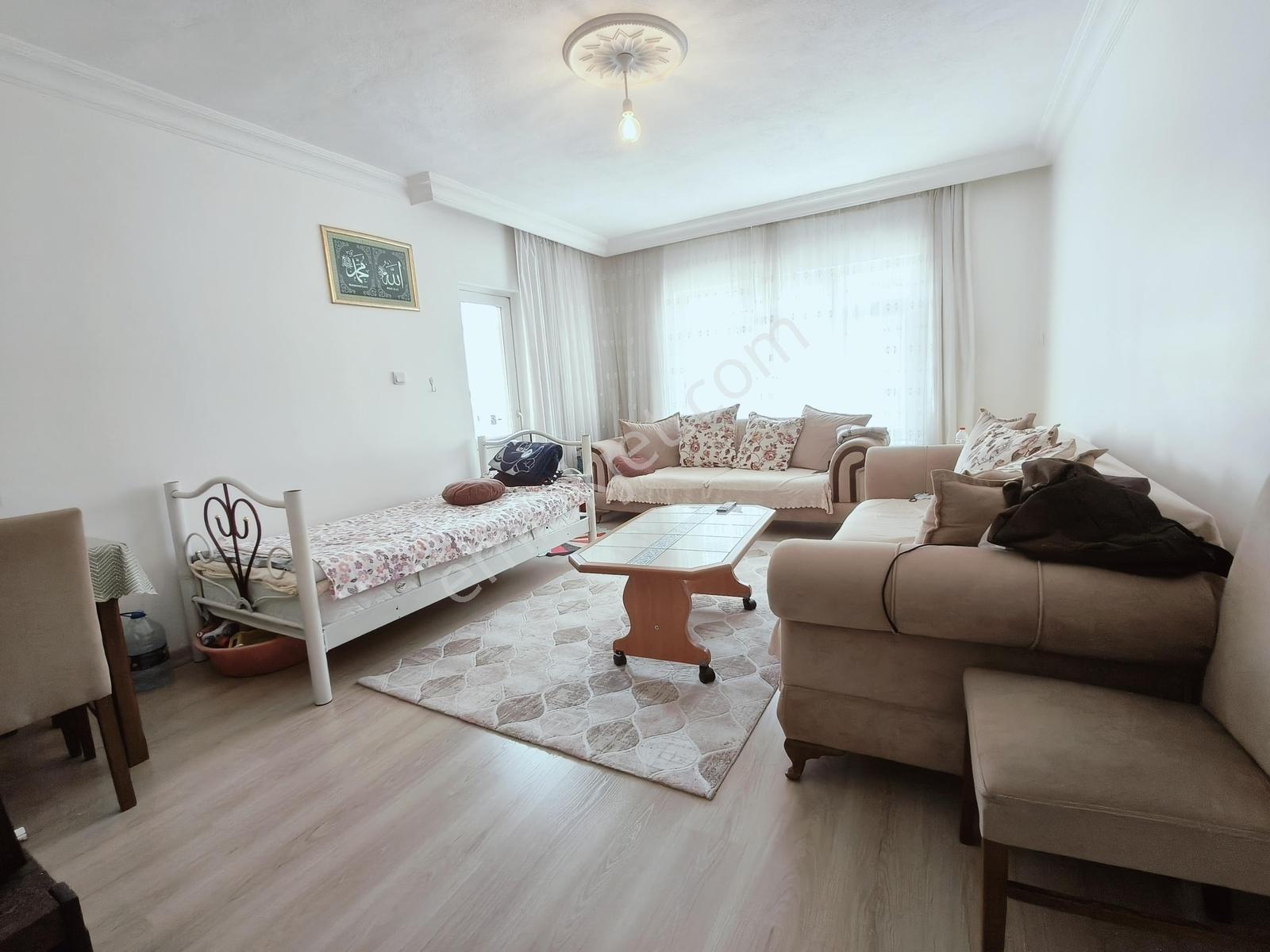 Mehmet Zengin'den Asansörlü Siteiçinde 1.kat 3+1 Masrafsız Daire — fotoğraf 2