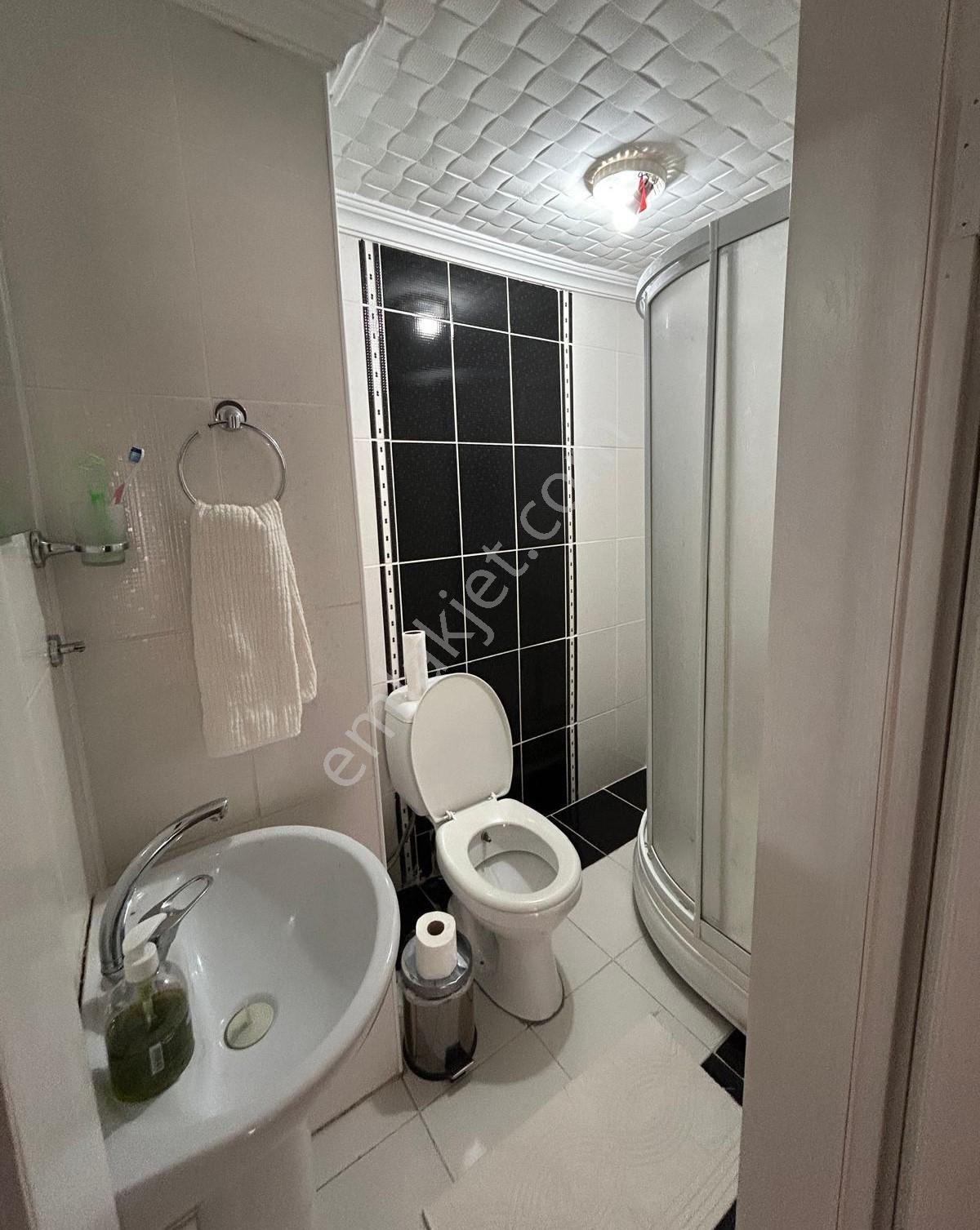 Köşklüçeşme Mah'de E-5e Yakın Geniş Satılık 4+2 Dubleks Daire — fotoğraf 7