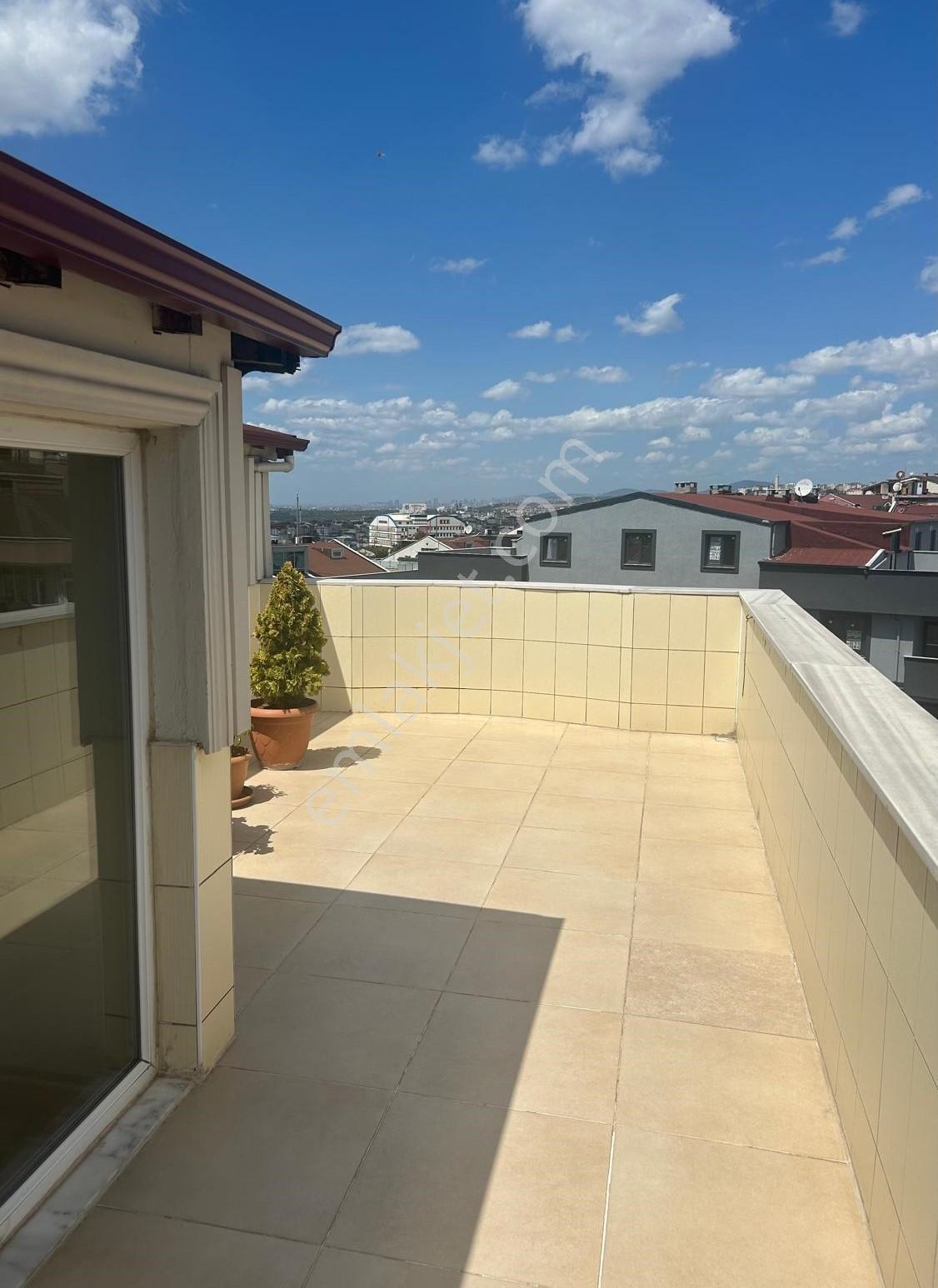 Köşklüçeşme Mah'de E-5e Yakın Geniş Satılık 4+2 Dubleks Daire — fotoğraf 11