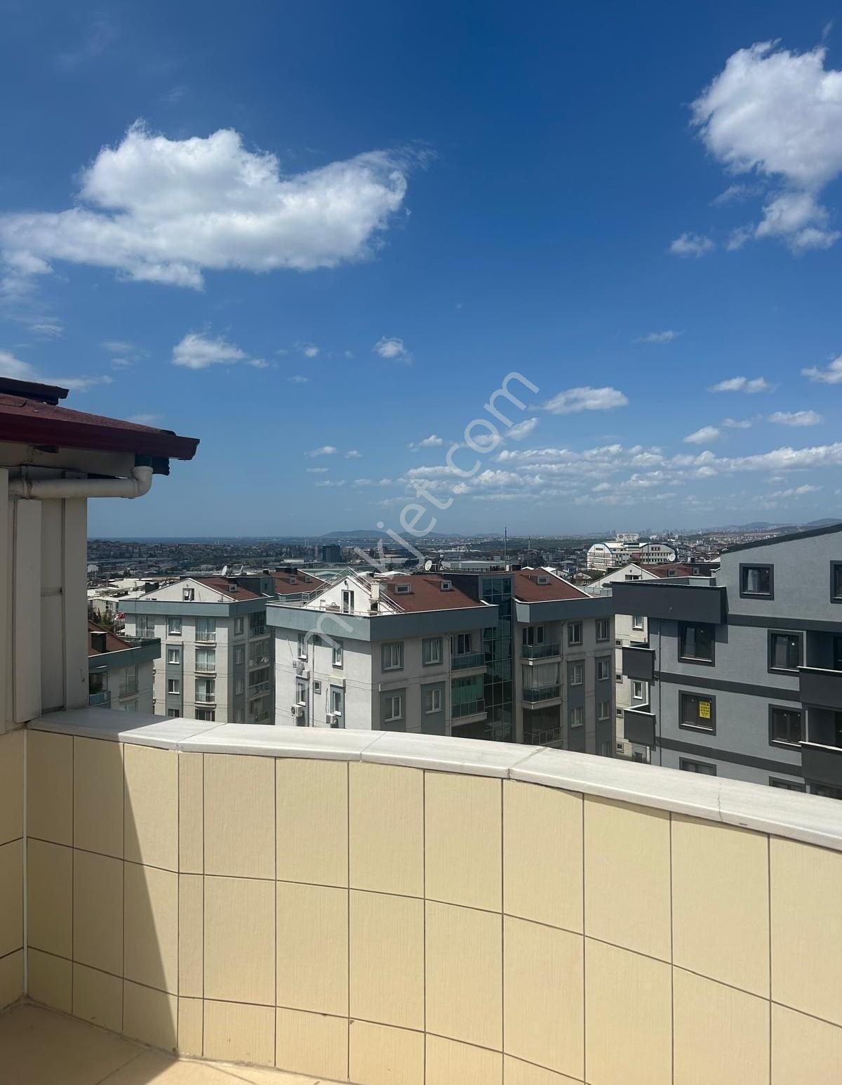 Köşklüçeşme Mah'de E-5e Yakın Geniş Satılık 4+2 Dubleks Daire — fotoğraf 12