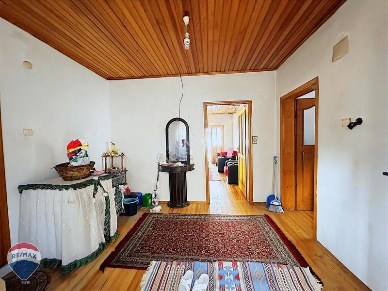 Remax Maviden Geyve Epçelerde 2184m2 Arsa İçinde Müstakil Ev — fotoğraf 7