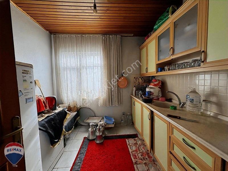 Remax Maviden Geyve Epçelerde 2184m2 Arsa İçinde Müstakil Ev — fotoğraf 16