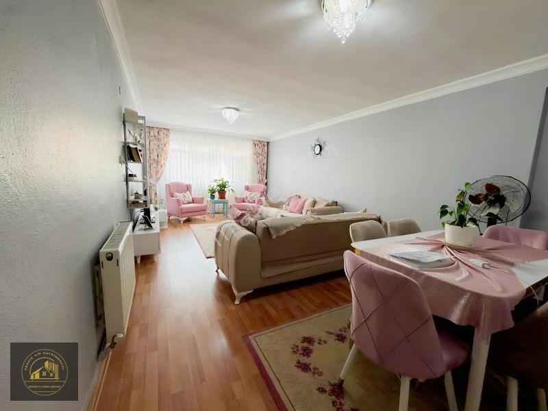 Seğmenler Merkezde Satılık 3+1 — fotoğraf 3
