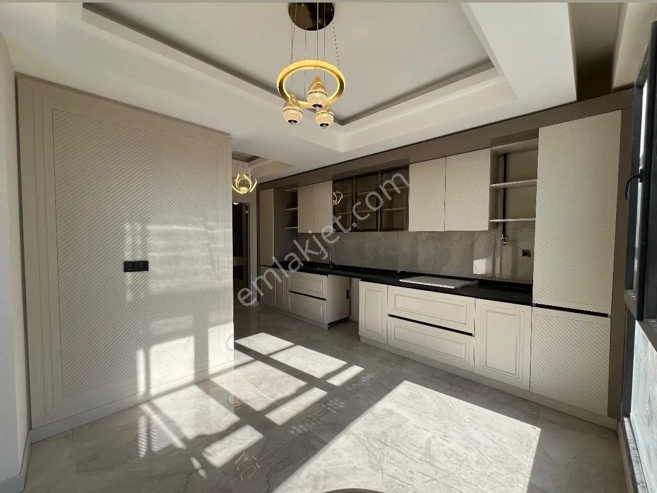 Yeni Cezaevi Karşısı Çeysa Goldhan Lüx 2,5+1
