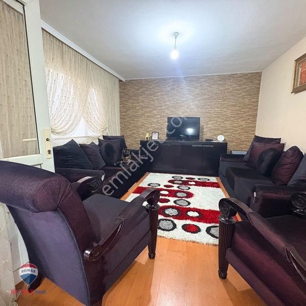 22 Çiğli Yakakent Mah 3+1 Ara Kat Çift Cephe Asansör Çift Balkon — fotoğraf 4