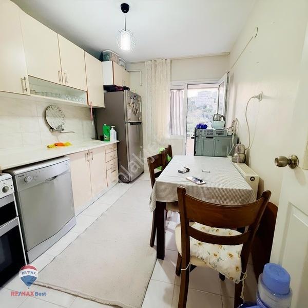 22 Çiğli Yakakent Mah 3+1 Ara Kat Çift Cephe Asansör Çift Balkon — fotoğraf 9