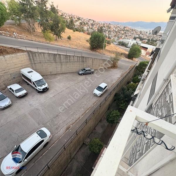 22 Çiğli Yakakent Mah 3+1 Ara Kat Çift Cephe Asansör Çift Balkon — fotoğraf 13