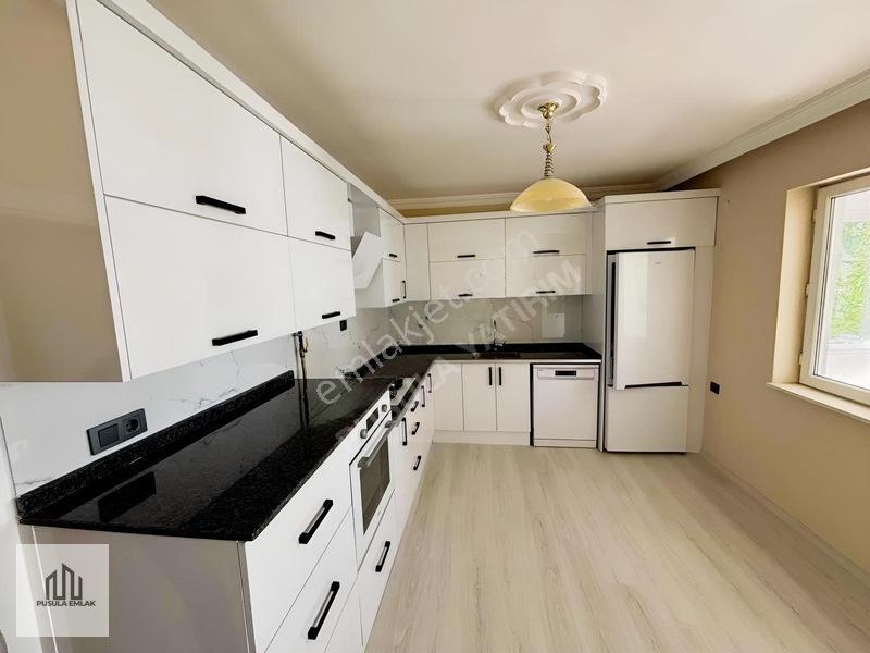Altınevler'de Sıfır Yapılı, Masrafsız Müstakil Villa — fotoğraf 13