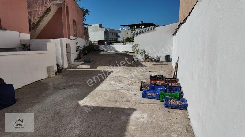 Konak Eşrefpaşa'da 2 Adet Dubleks Ev/arsa Satılık. — fotoğraf 34