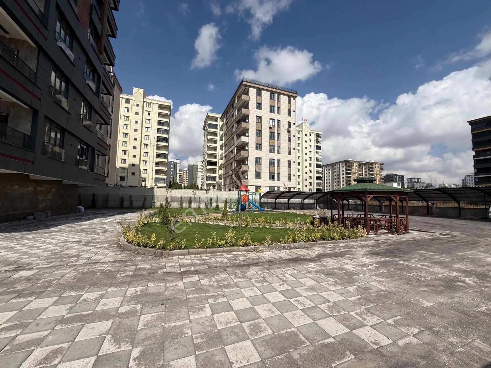 Tek Bloklu Sitede 10. Kat | Ferah Manzaralı 2+1 Daire — fotoğraf 21