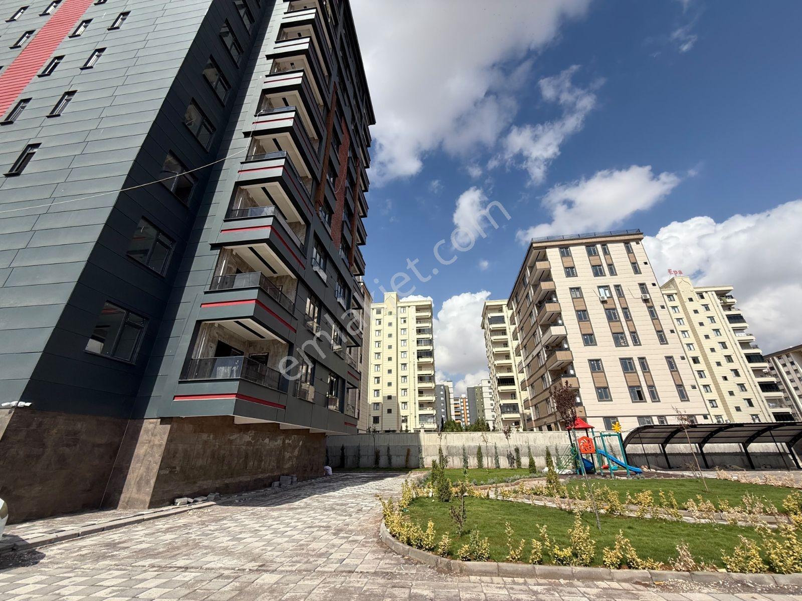 Tek Bloklu Sitede 10. Kat | Ferah Manzaralı 2+1 Daire — fotoğraf 22