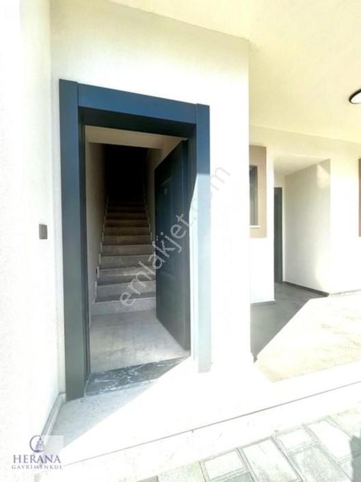 Foça Mahallesinde 170 M2 4+1 Satılık Dubleks Daire — fotoğraf 13