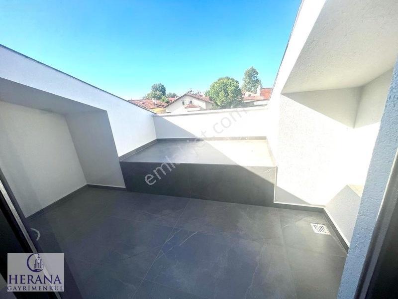 Foça Mahallesinde 170 M2 4+1 Satılık Dubleks Daire — fotoğraf 22