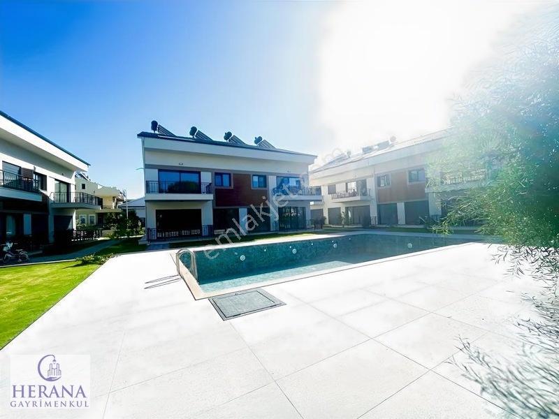 Foça Mahallesinde 170 M2 4+1 Satılık Dubleks Daire — fotoğraf 30