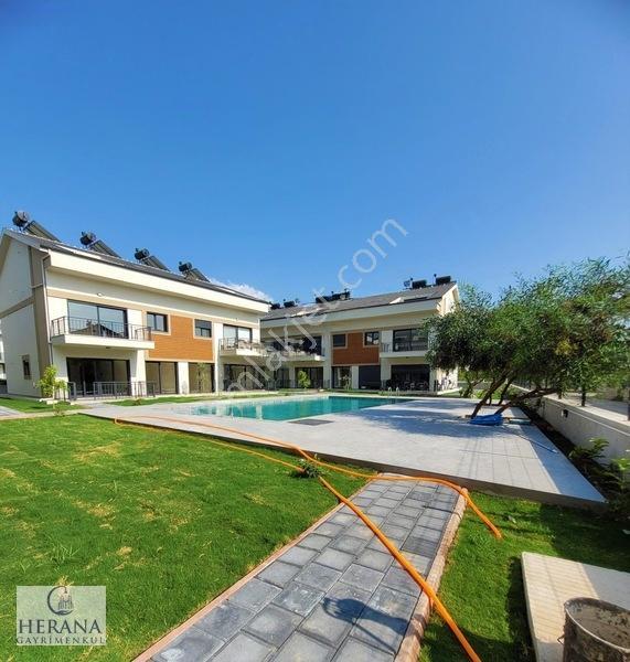 Foça Mahallesinde 170 M2 4+1 Satılık Dubleks Daire — fotoğraf 32