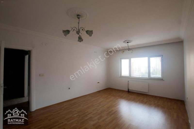 Seyrantepe'de Satılık (3+1) Bakımlı Daire — fotoğraf 3