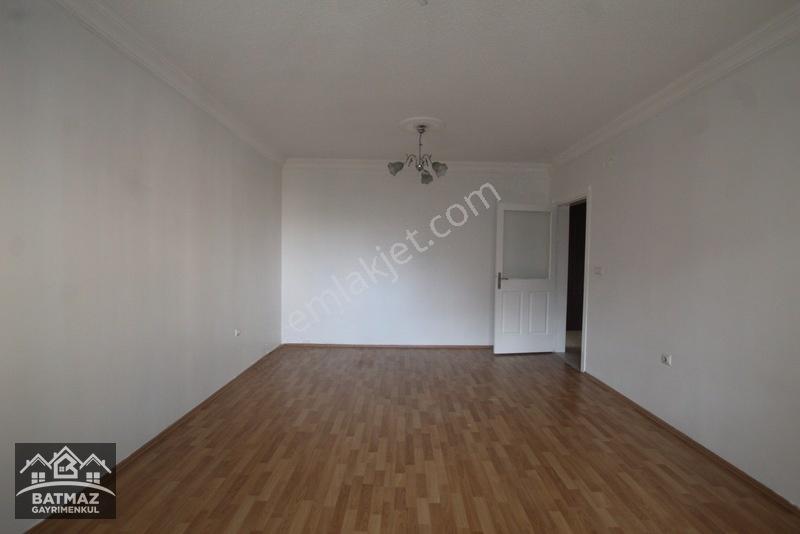Seyrantepe'de Satılık (3+1) Bakımlı Daire — fotoğraf 7