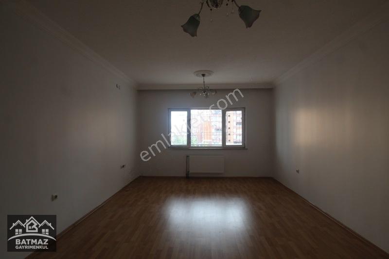 Seyrantepe'de Satılık (3+1) Bakımlı Daire — fotoğraf 13